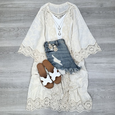 Breanna Embroidered Kimono