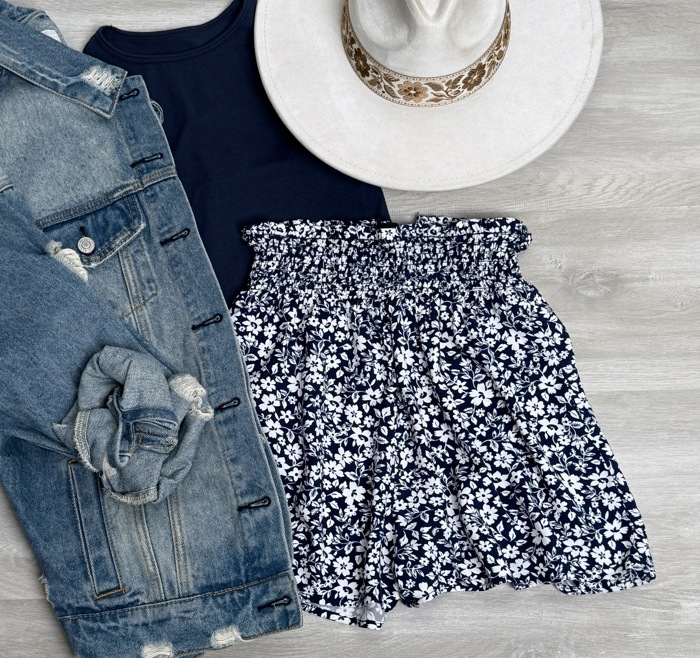 Clara Elastic Waistband Floral Shorts