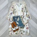  Camila Embroider Floral kimono