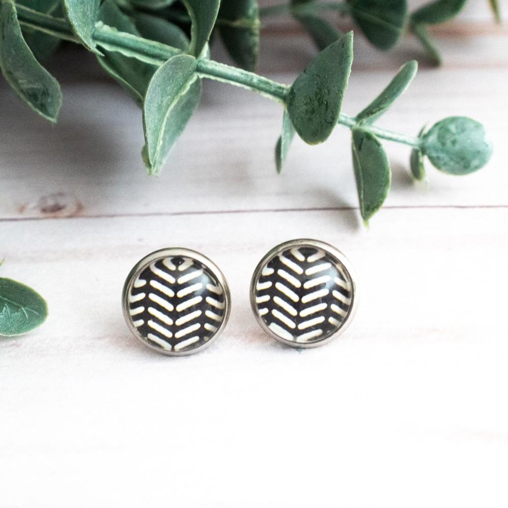 Black & White Lines Glass Stud Earrings