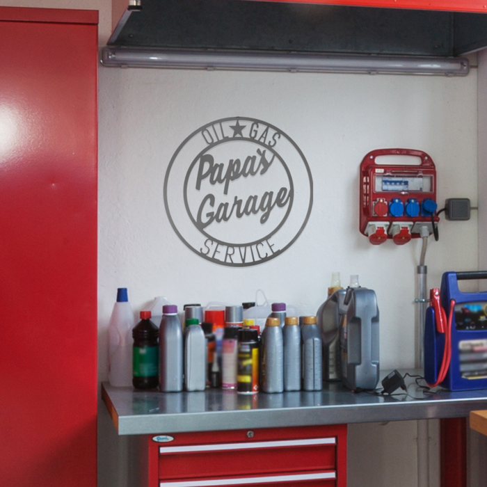 Vintage Circle Signs