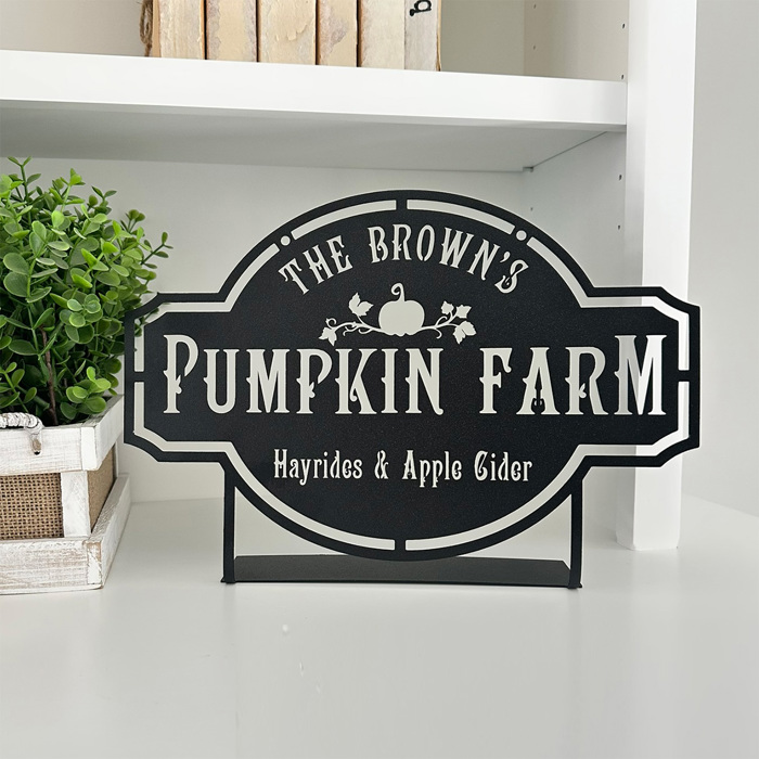Pumpkin Farm Custom Name Sign – Personalized Fall Decor with Family Name – Farmhouse Autumn Sign for Porch, Mantel, or Entryway