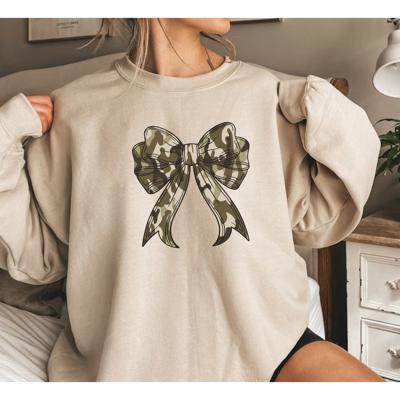 Camo Bow Graphic Sweatshirt, Cozy Green Crewneck Pullover, Country Girl Style, Hunting Season Outfit, Fall Winter Casual Top, Gift for Her