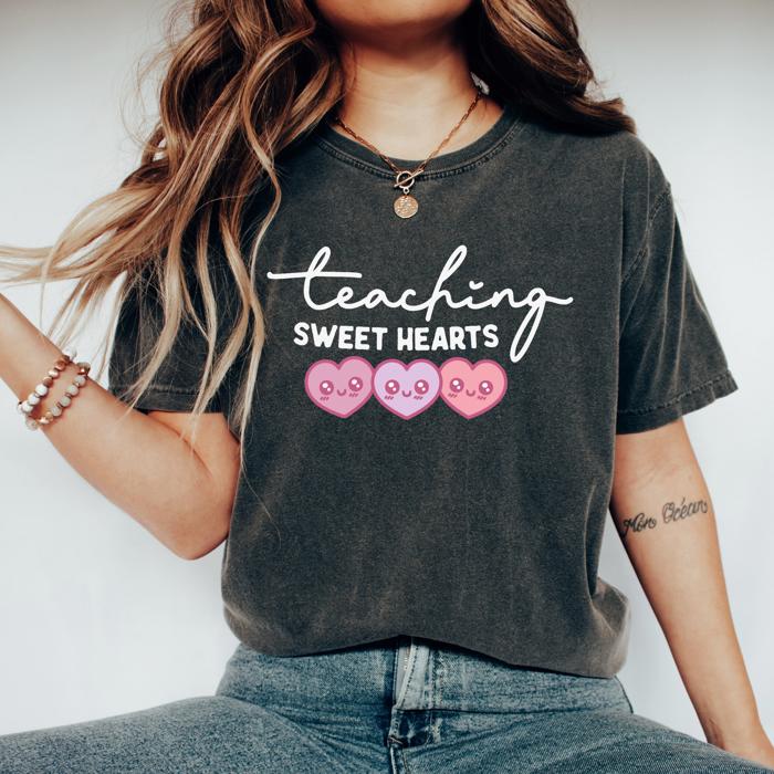 Teaching Sweethearts Retro Valentine Tee By Comfort Colors – Cute Teacher Gift, Kindergarten Teacher Tee