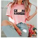 Choose Kindness Graphic T shirt By Comfort Colors – Retro Daisy Shirt, Summer Mental Health Tee, Be Kind Shirt, Teacher Tee, Teacher Appreciation Gift, Mental Health Shirt, Back to School T shirt