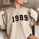  Custom Year Retro Varsity Sweatshirt – Unisex Vintage College Crewneck, Personalized Number Sweater, Cozy Fall Outfit, Gift for Everyone