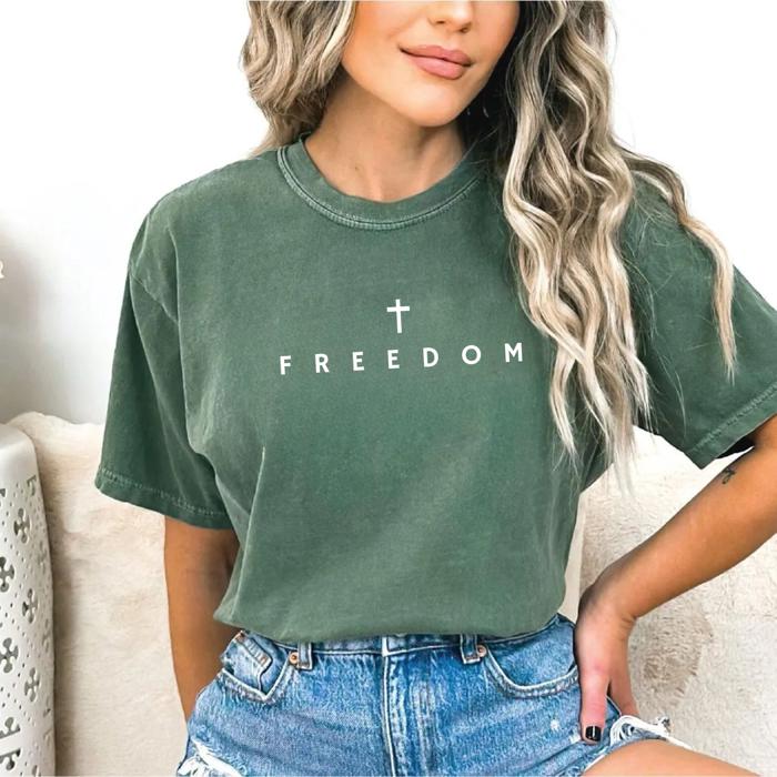Freedom Cross Comfort Colors Shirt – Make Heaven Crowded Tee, Vintage Faith Based Graphic T-Shirt, Religious Outfit, Inspirational Gift for Her or Him