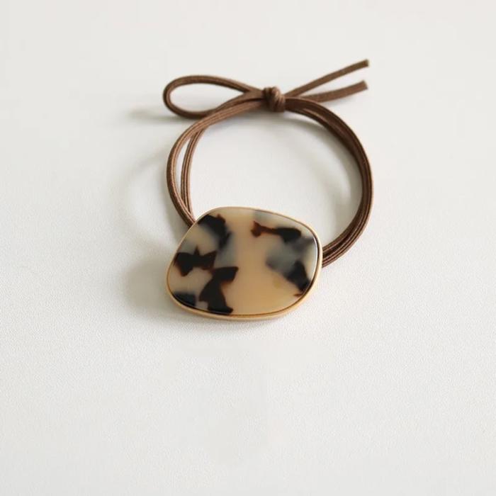 Tortoise Shell Hair Tie | Chunky Hair elastic ties | Retro Marble Ponytail Holder | Minimalist Hair Accessories | Leopard Hair Tie