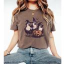  Halloween Chicken Comfort Colors Shirt, Funny Witchy Hen Pumpkin Tee – Spooky Farm Animal Graphic Tee, Teacher Gift, Fall Outfit