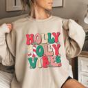  Holly Jolly Vibes Christmas Sweatshirt, Cozy Holiday Crewneck for Women, Vintage Letter Graphic Pullover, Festive Holiday Gift, Winter Outfit
