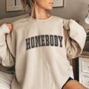  Homebody Graphic Sweatshirt, Cozy Oversized Pullover for Women, Vintage Loungewear Top – Casual Fall & Winter Outfit, Gift for Her