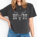  Howdy Western Longhorn Skull Comfort Colors Crop Top, Vintage Country Girl Aesthetic – Summer Rodeo Style, Y2K Cowgirl Yeehaw Shirt, Country Concert Outfit, Bachelorette Gift for Her