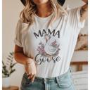  Mama Goose Graphic Tee by Comfort Colors – Cute Floral Duck Shirt for Moms, Funny Farm Animal T-Shirt, Gift for Her or Baby Shower