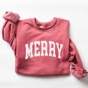  MERRY Red Christmas Graphic Sweatshirt – Cozy Holiday Crewneck for Women, Festive Winter Pullover, Christmas Gift Idea, Holiday Party Outfit