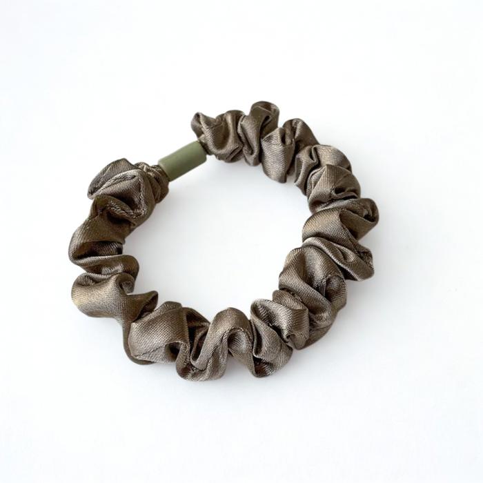 5pcs Satin Scrunchies Set, Neutral Fabric Hair Ties, Elastic Ponytail Holders, Everyday Bun Accessories, Simple Hair Scrunchy Pack Gift