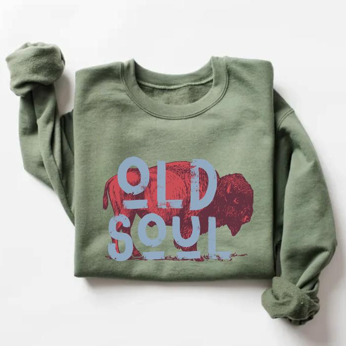 Old Soul Buffalo Graphic Sweatshirt, Vintage Western Crewneck, Country Rodeo Style – Rustic Cowgirl Aesthetic, Cozy Fall Outfit, Gift for Her