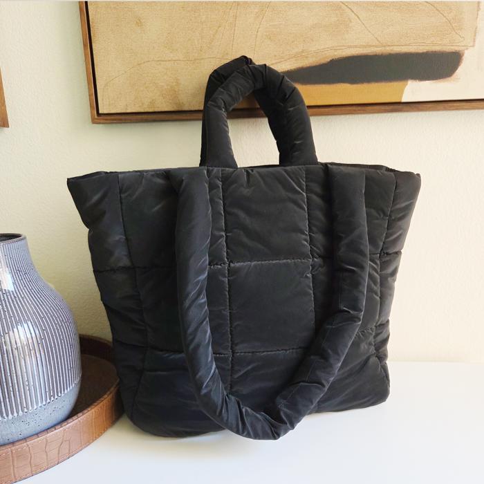 Black Quilted Puffer Tote Bag with Zipper, Large Soft Shoulder Bag for Women, Minimalist Padded Handbag, Cozy Winter Travel Purse, Everyday Work Bag, Gift for Her