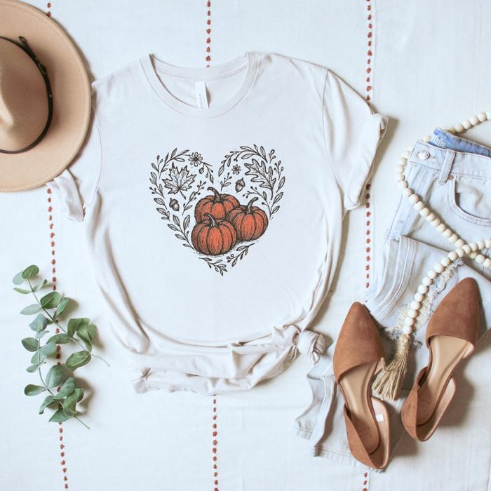 Pumpkin Heart Graphic Fall Harvest T-Shirt, Autumn Pumpkin Shirt, Thanksgiving Outfit, Cozy Fall Style, Gift for Her