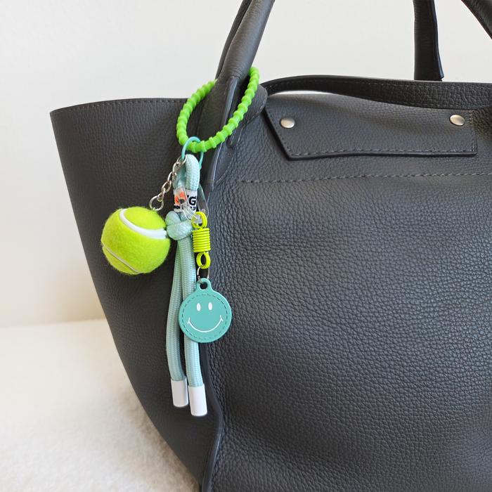Tennis Ball Bag Charm Keychain, Cute Bag Charms with Smiley Face & Rope Loop, Aesthetic Bag Accessory, Gift for Her, Backpack decoration