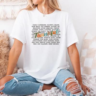 Thankful Graphic T-Shirt, Fall Quotes Tee, Cozy Autumn Outfit, Thanksgiving Shirt, Pumpkin Patch Top, Gift for Her