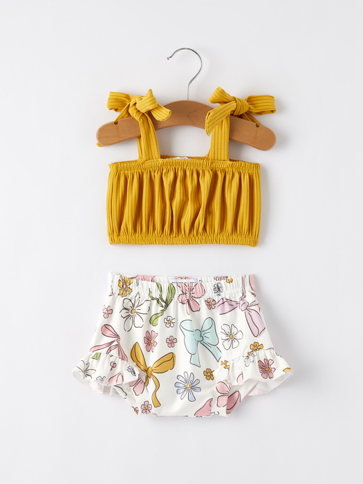 Spring Summer Baby Yellow Bow Suspender Vest And Floral Bloomers Set