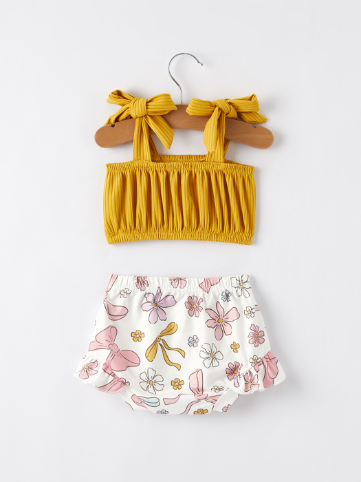 Spring Summer Baby Yellow Bow Suspender Vest And Floral Bloomers Set