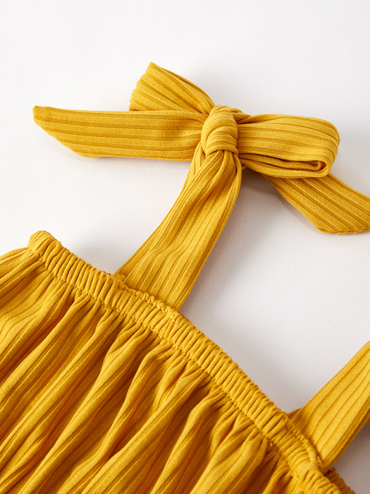 Spring Summer Baby Yellow Bow Suspender Vest And Floral Bloomers Set
