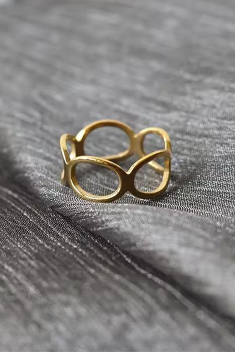 Open Link Circle Ring