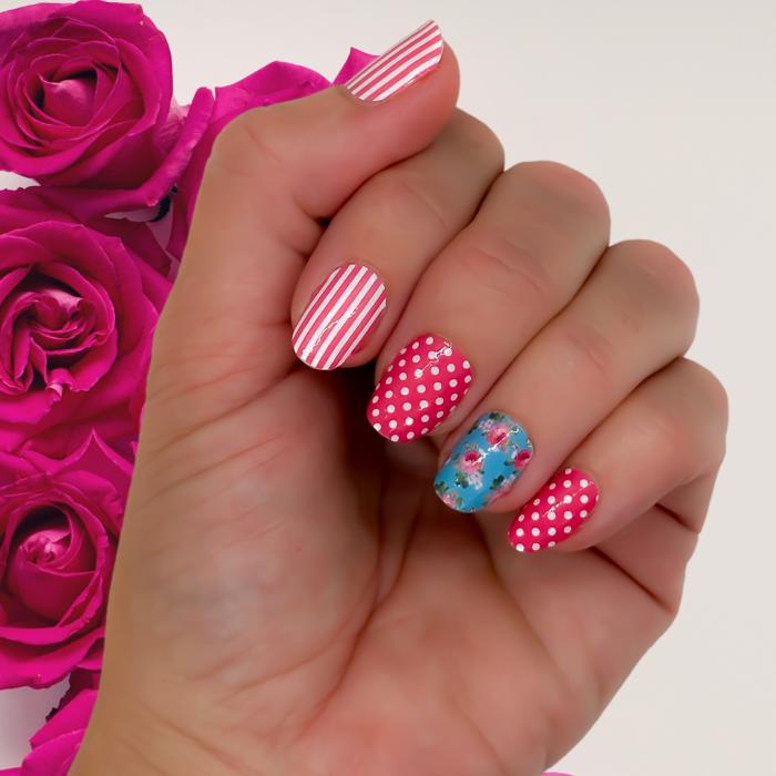 Valentines Nail Wraps  |  Non-Toxic Nail Polish Stickers, Decals, and Strips for DIY Manicures