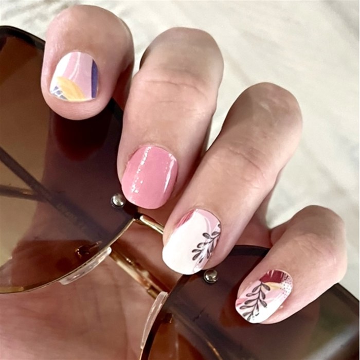 Vacation Nail Wraps  |  Non-Toxic Nail Polish Stickers, Decals, and Strips for DIY Manicures