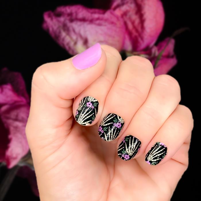 Spooky Halloween Nail Wraps  |  Non-Toxic Nail Polish Stickers, Decals, and Strips for DIY Manicures