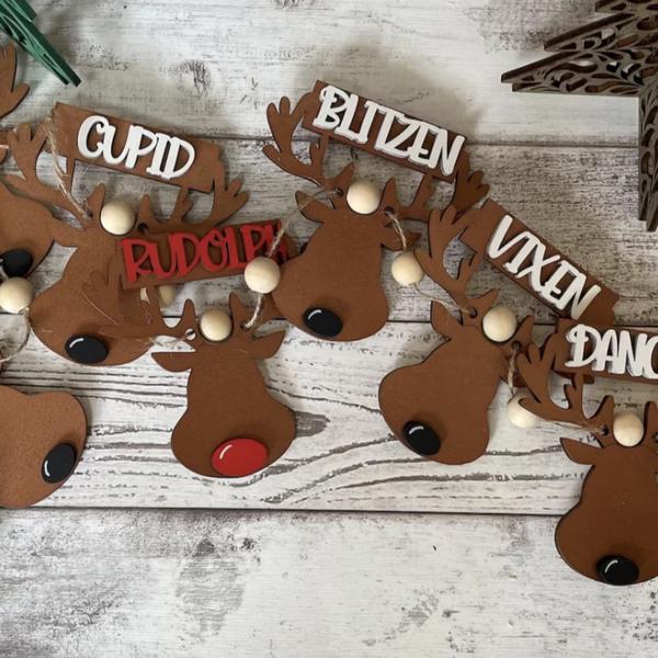 Reindeer Garland - Free Shipping