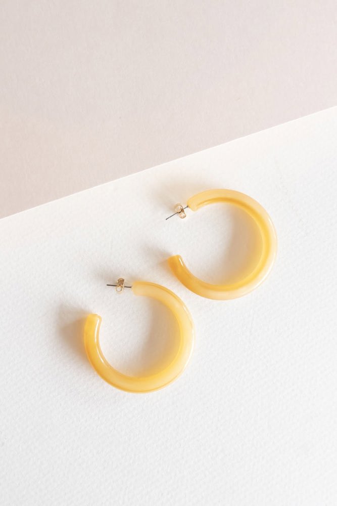 Amber Lucite Hoop | Retro Hoops