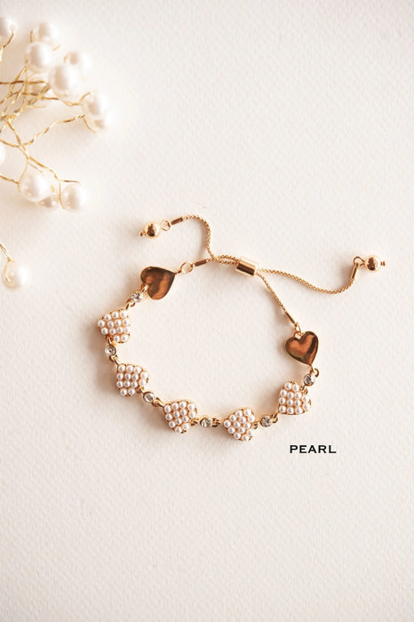 Valentine's Day Floating Heart Bracelet | Drawstring Pearl Bracelet