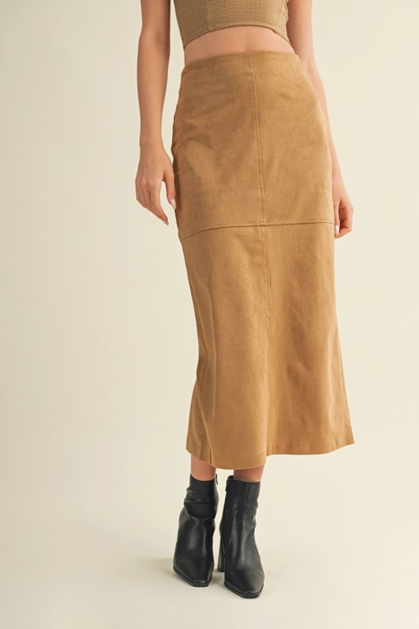 Krista Back Slit Tan Suede Skirt | Women's Fall and Winter Trendy Fashion | Buttery-Soft | High-Waisted | Holiday Outfit