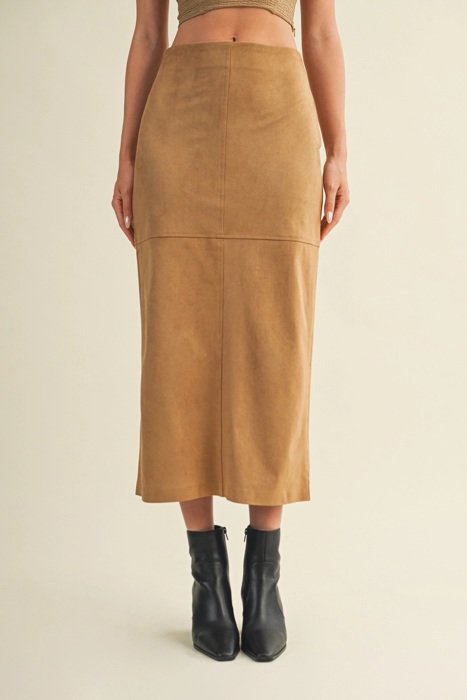 Krista Back Slit Tan Suede Skirt | Women's Fall and Winter Trendy Fashion | Buttery-Soft | High-Waisted | Holiday Outfit