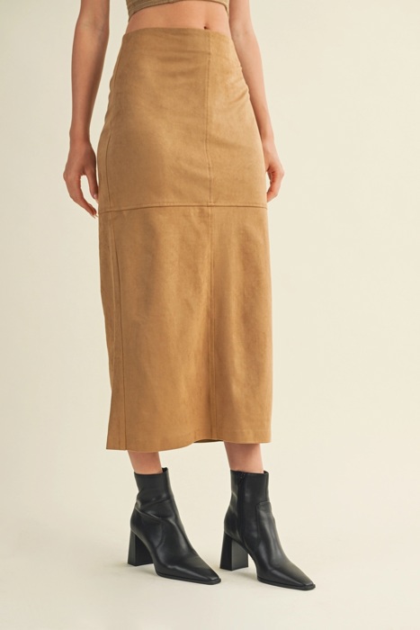 Krista Back Slit Tan Suede Skirt | Women's Fall and Winter Trendy Fashion | Buttery-Soft | High-Waisted | Holiday Outfit