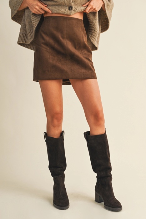 Sandy Fitted Suede Mini Skirt | Women's Chocolate Brown Fall and Winter Bottoms | Trendy Chic Style | Holiday Outfit