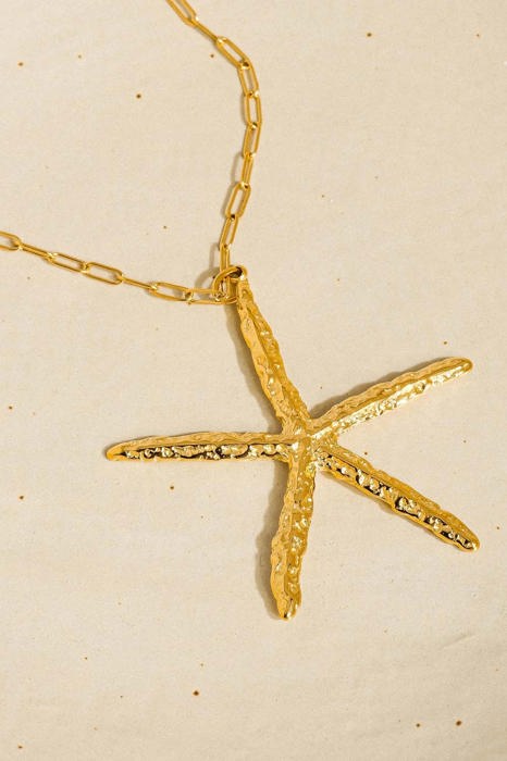 Suki 18K Gold Statement Star Necklace | Vacation | Lead & Nickel Free | Water Resistant | Hypoallergenic
