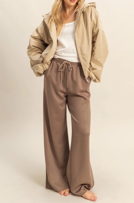 Suzy Flowy Knit Drawstring Pants | Women's Long Comfy Wide-Leg Casual Bottoms | Brown | Fall Fashion