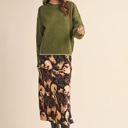  Taryn Contrast Knit Scalloped Edge Sweater