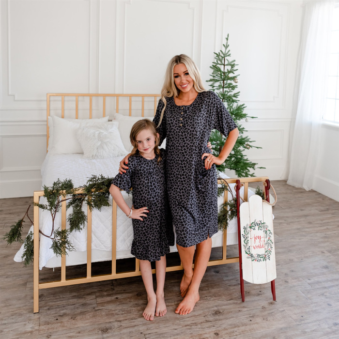 Noel House Dress (Women's and Girls)