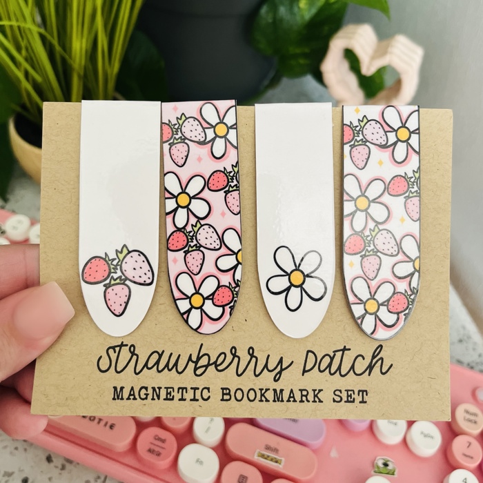 Strawberry Patch | Magnetic Bookmark | Set of 4