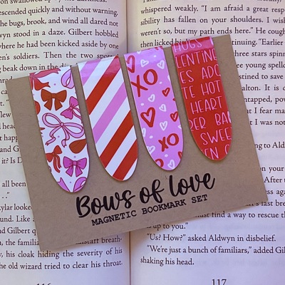 Bows of Love | Magnetic Bookmarks | Set of 4