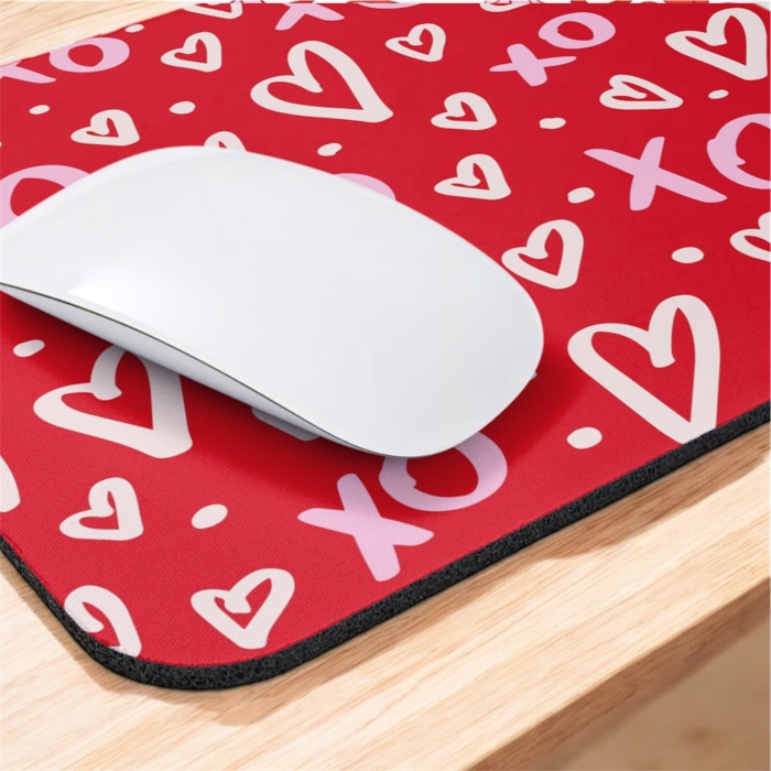 Red XOXO | Mouse Pad