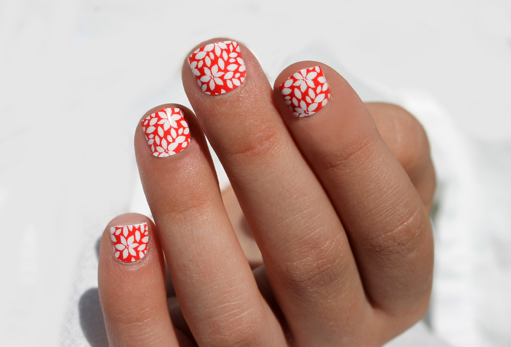 Poppy Flower Nail Wraps