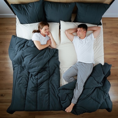 Splitz® Oversized Comforter for Couples, Pet Owners & Co-sleeping Families