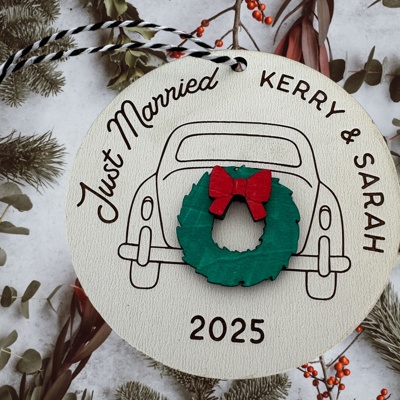 Just Married Ornament. Personalized marriage ornament. Custom Ornaments. 