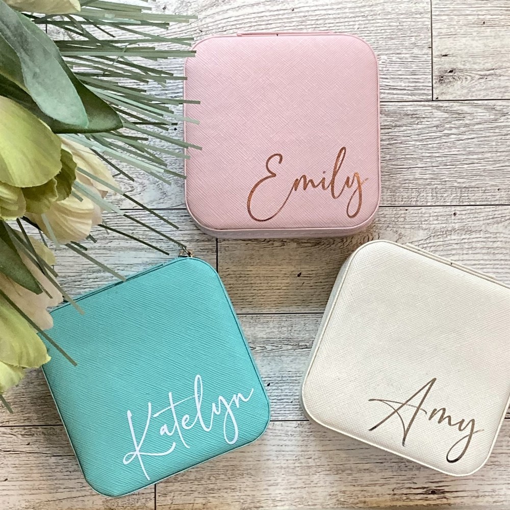 Personalized Jewelry Box, Bridesmaid Gift, Gift for Girls, Gift for Women, Travel Jewelry Case, Wedding Gift, Special Occasion Gift, Customized