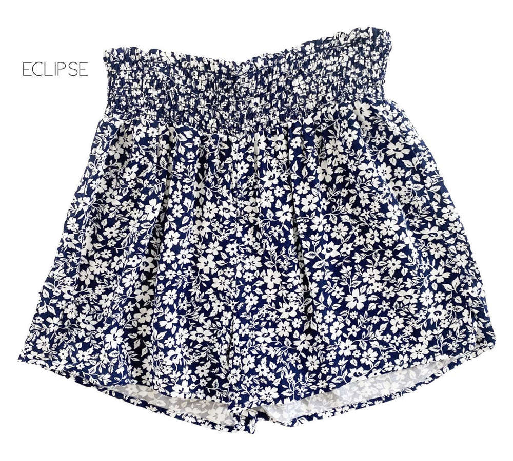 Spring Flowy Shorts | S-L | Trendy Prints | Lightweight Fabric | Warm-Weather Essential